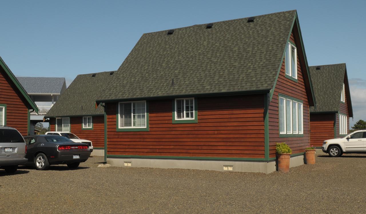 Collins Inn & Seaside Cottages (Adults Only) Ocean Shores Exterior photo
